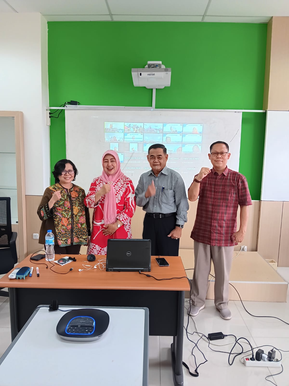 Forum Group Discussion Disertasi