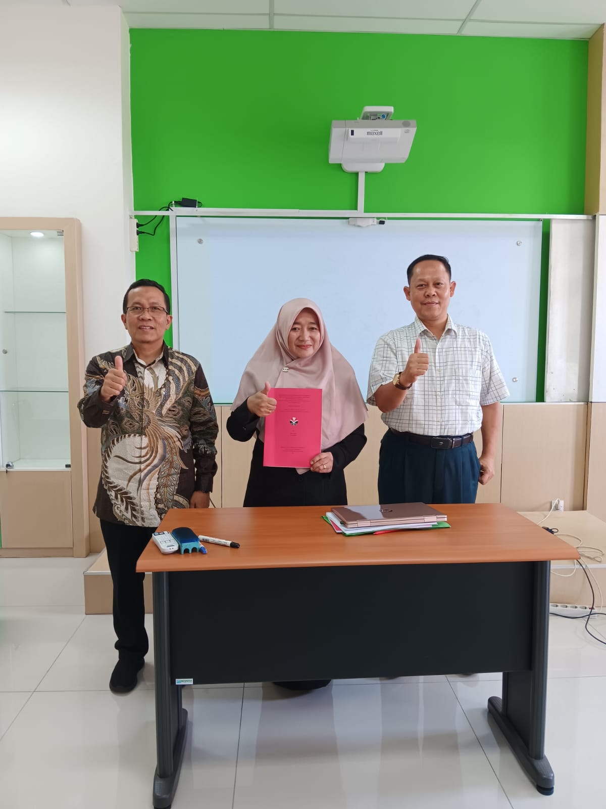 UJian Seminar Proposal Disertasi UJian Seminar Proposal Disertasi