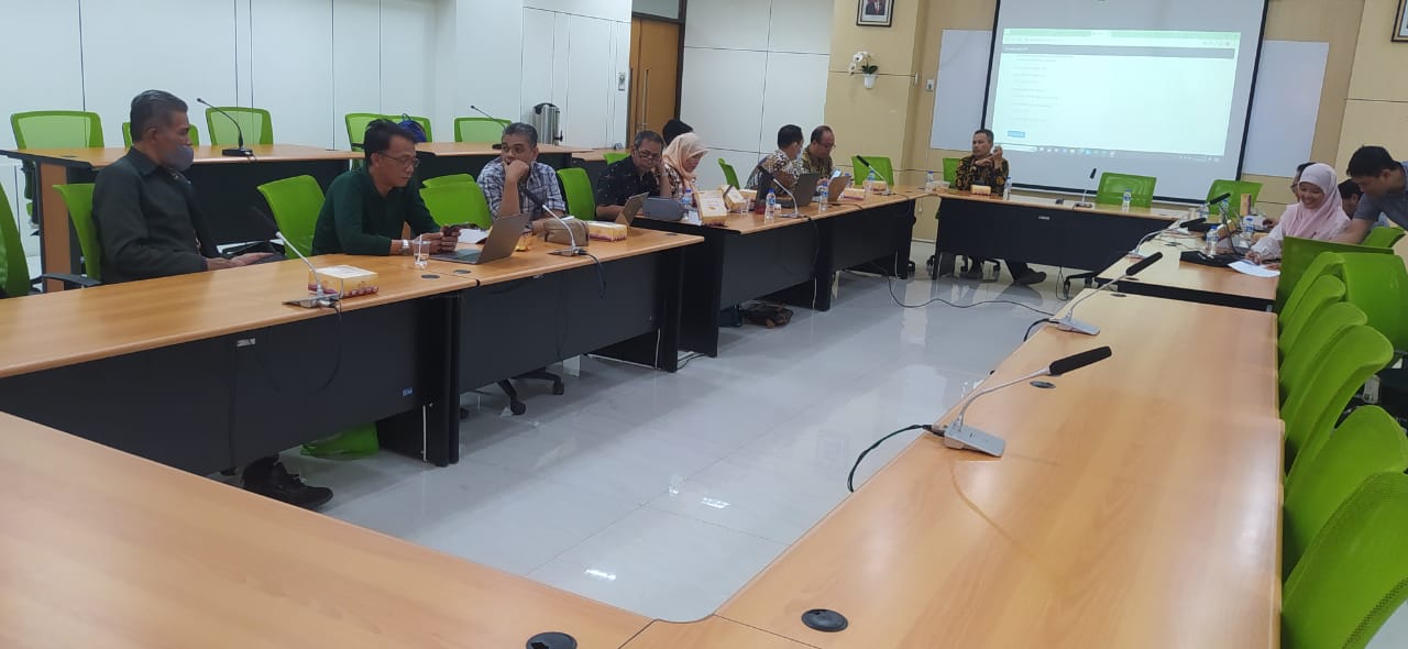 Presentasi Hasil Revisi Data Kuantitatif BAN PT Presentasi Hasil Revisi Data Kuantitatif BAN PT