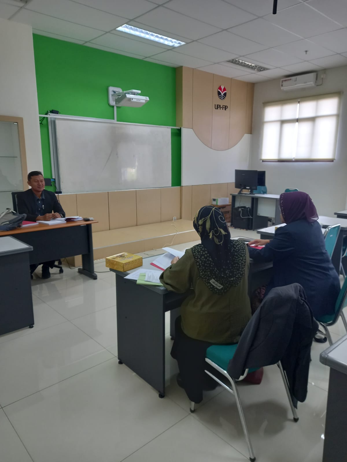 Ujian Tahap 2 Program Magister Saeful Mahir Amrullah Ujian Tahap 2 Program Magister Saeful Mahir Amrullah