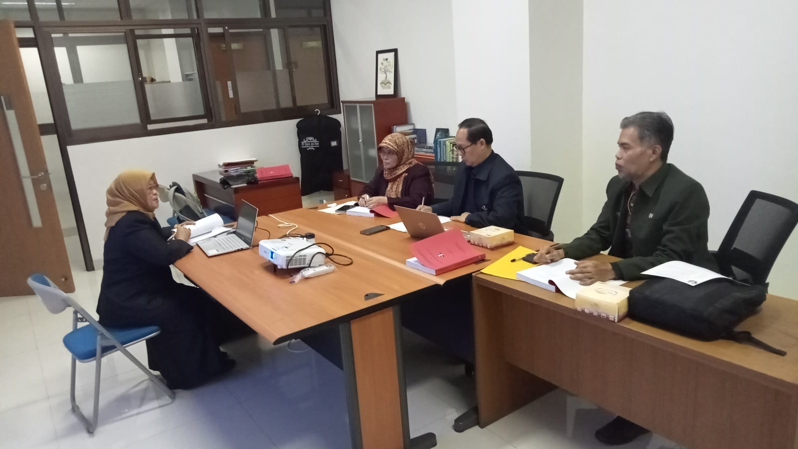 Ujian Tahap 2 Program Magister Pipih Soviyatin Rakhmah Ujian Tahap 2 Program Magister Pipih Soviyatin Rakhmah