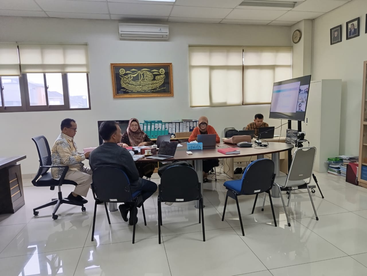 Ujian Tahap 1 Program Doktor Hirawati Oemar Ujian Tahap 1 Program Doktor Hirawati Oemar